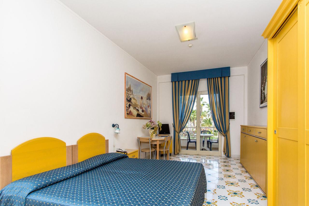 Club Residence La Castellana Mare Belvedere Marittimo Esterno foto