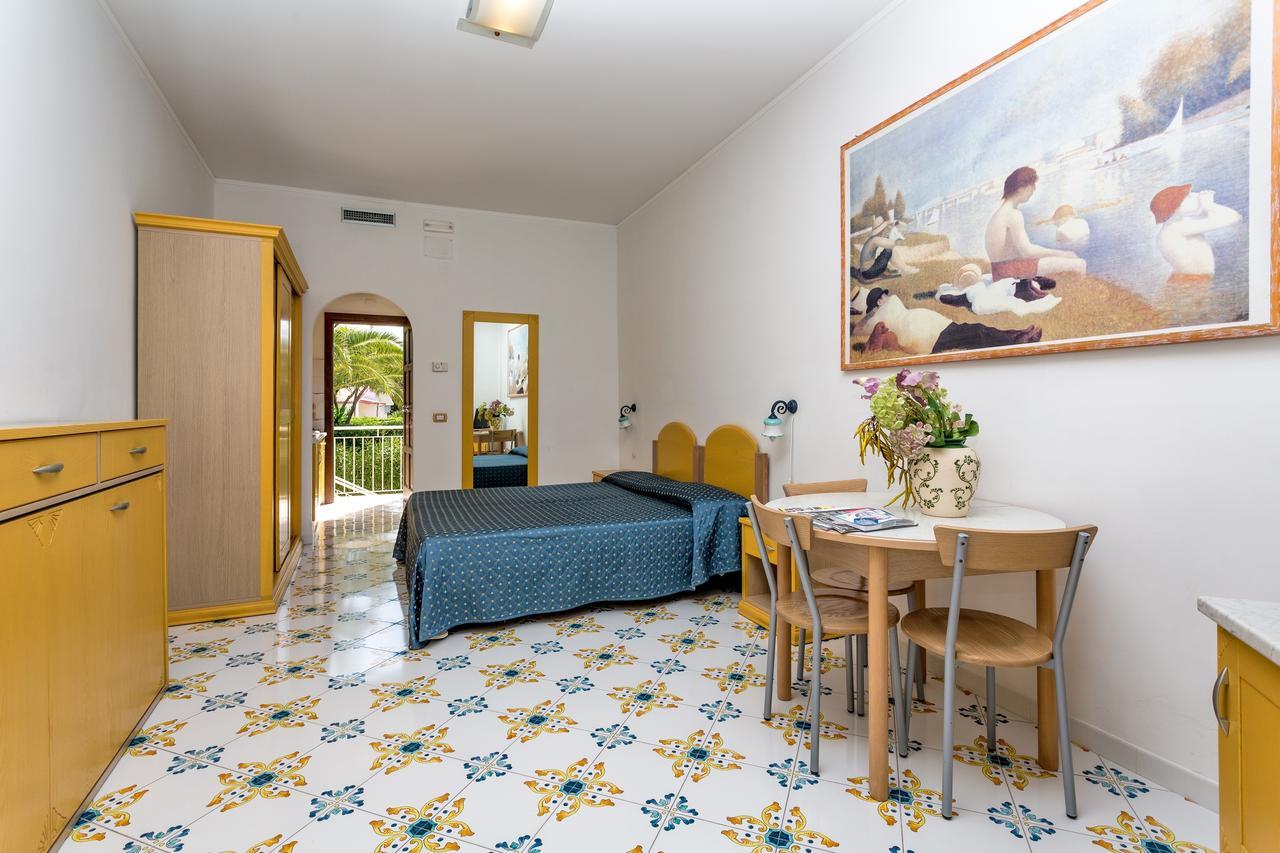 Club Residence La Castellana Mare Belvedere Marittimo Esterno foto
