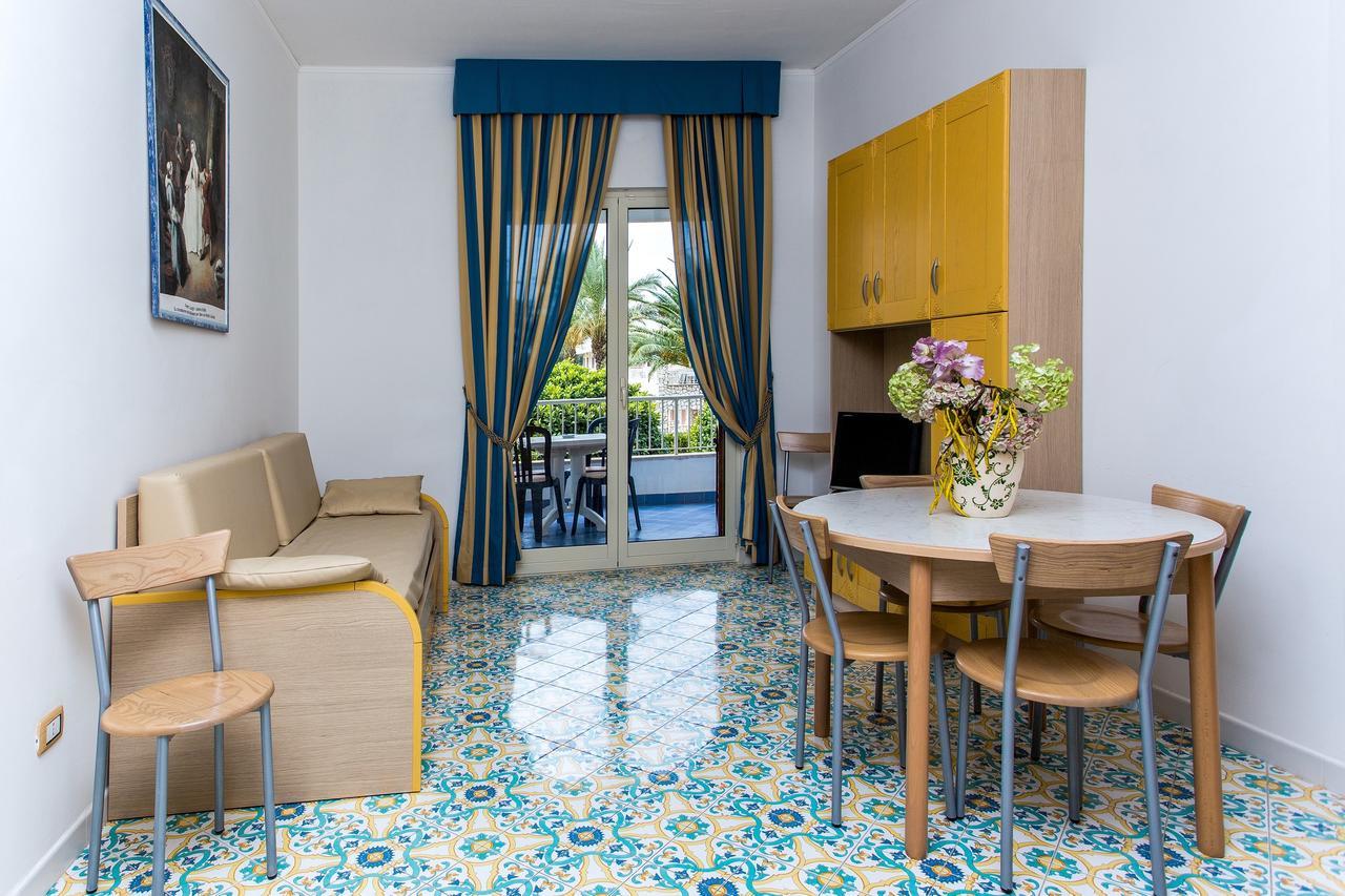 Club Residence La Castellana Mare Belvedere Marittimo Esterno foto